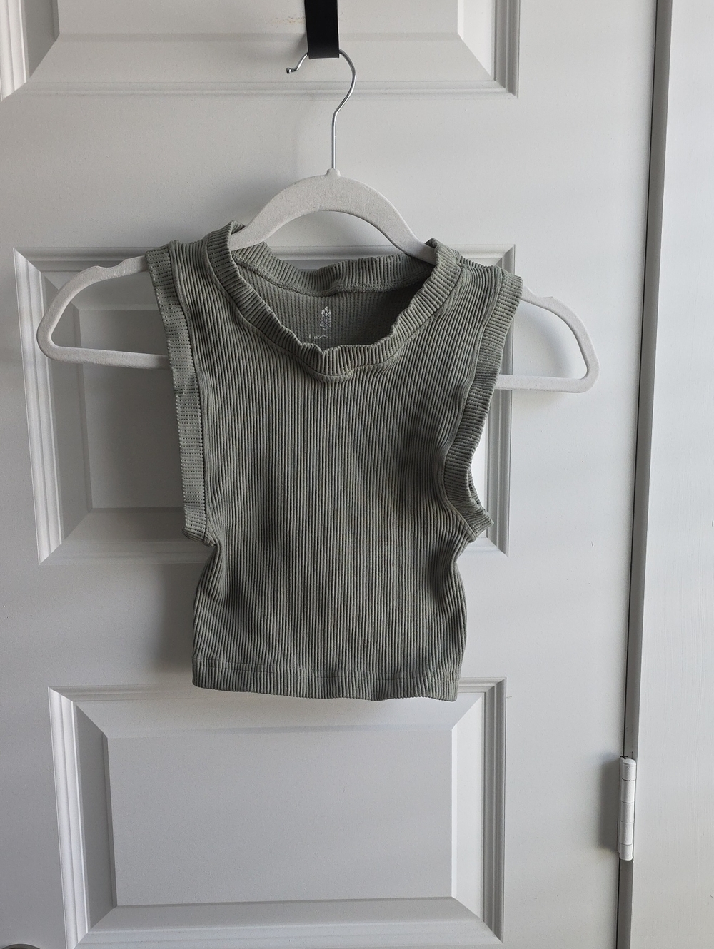 Free People Movement Ribbed Sleeveless Tank Top - S/M Sage Green G046